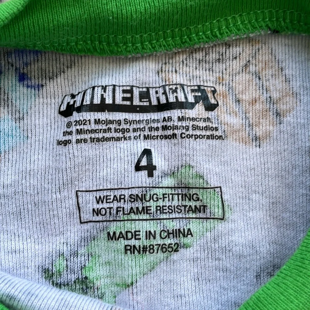 6 sets of 4t PJ’s.   There are several different brands. - Picture 7 of 13